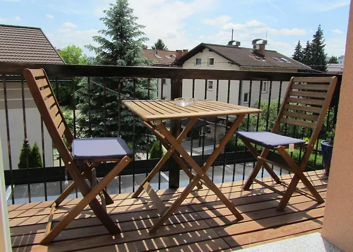 아파트 알로 아파트먼트 '빌라 클라라' *