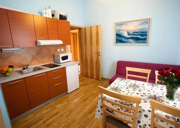 Apartment Alo Vila Klara *